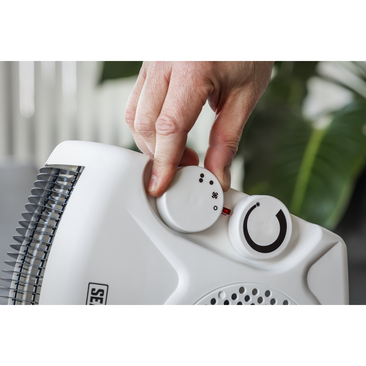 Fan Heater with 2 Heat Settings & Thermostat 2000W/230V FH2010