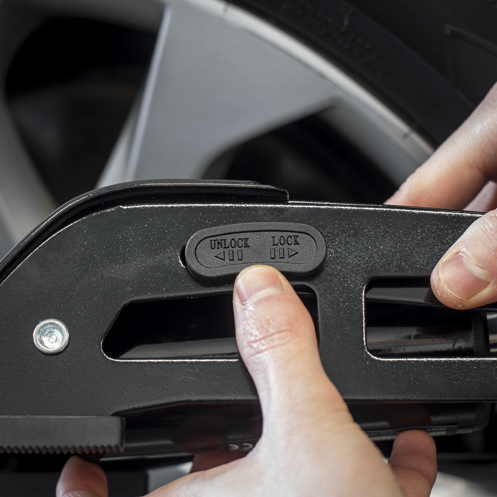 Single Barrel Digital Foot Pump FP8D