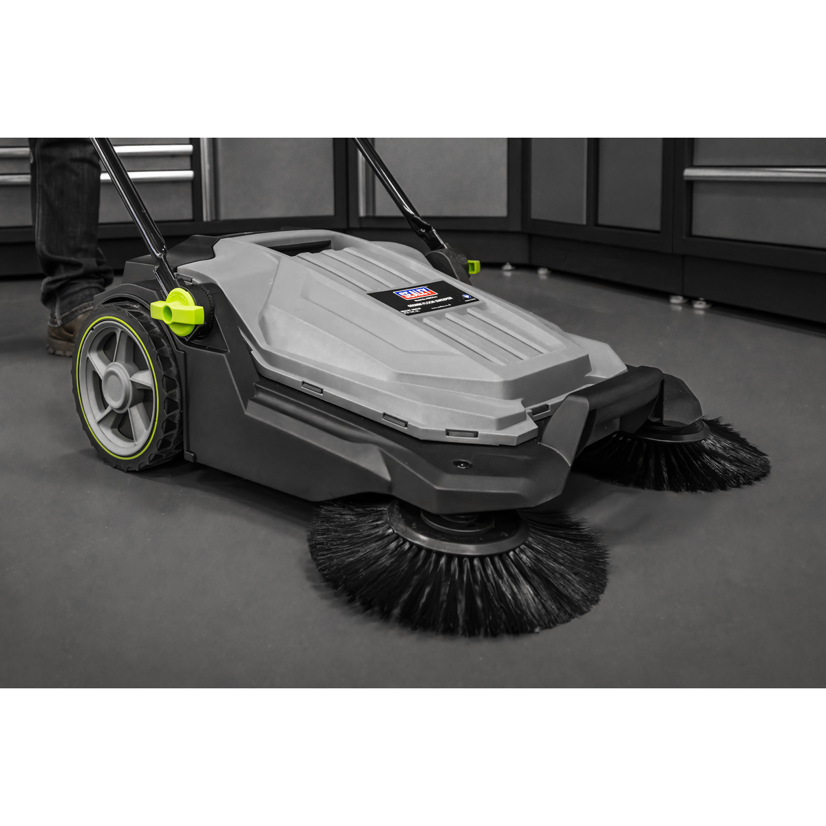 Floor Sweeper 650mm FSW70