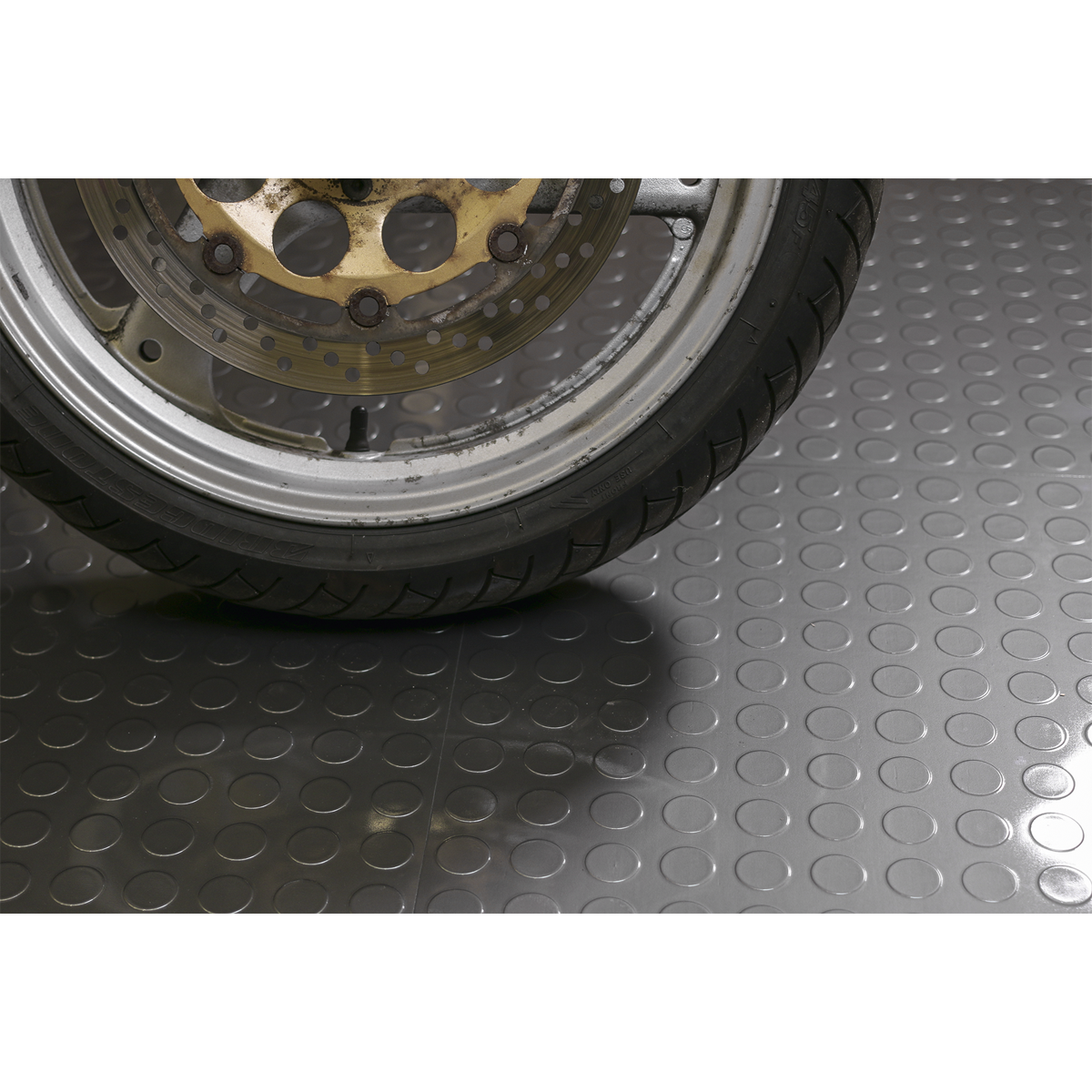 Vinyl Floor Tile with Peel & Stick Backing Silver Coin Pack of 16 FT2S