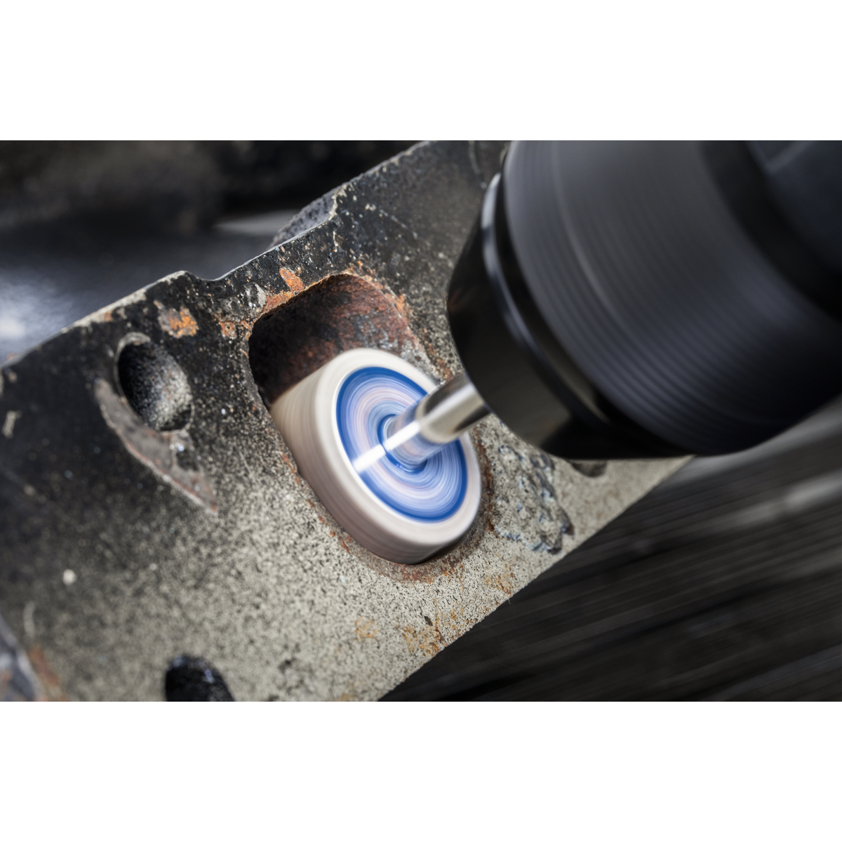 25 x 10mm Abrasive Flap Wheel with 6mm Shaft Assorted Grit - Pack of 5 FW2510ASS