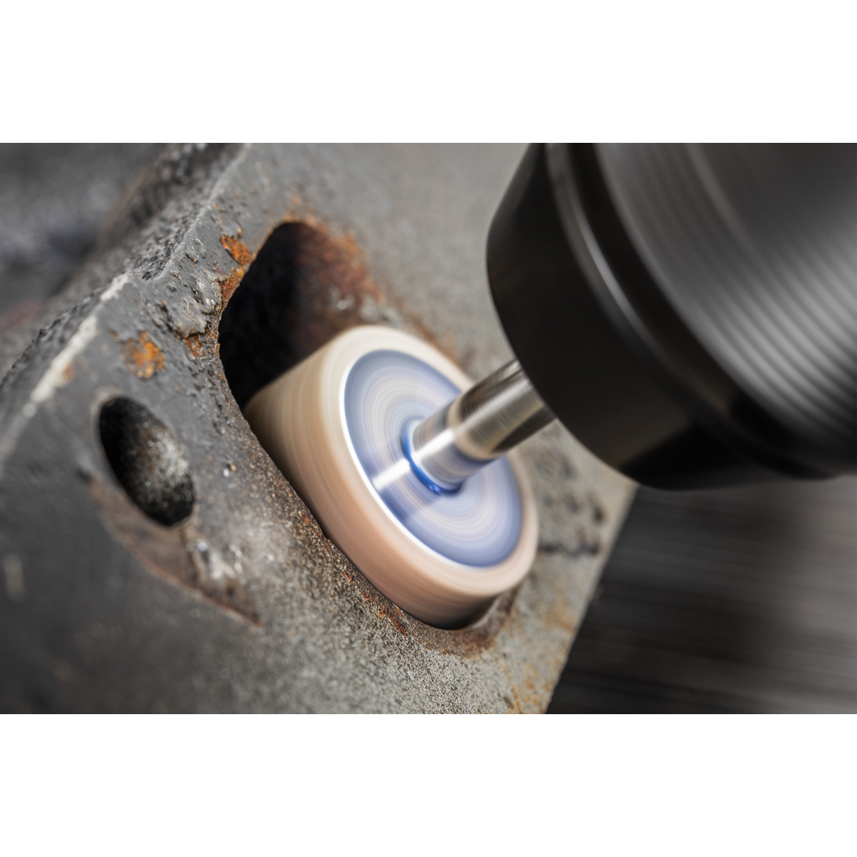 25 x 10mm Abrasive Flap Wheel with 6mm Shaft Assorted Grit - Pack of 5 FW2510ASS