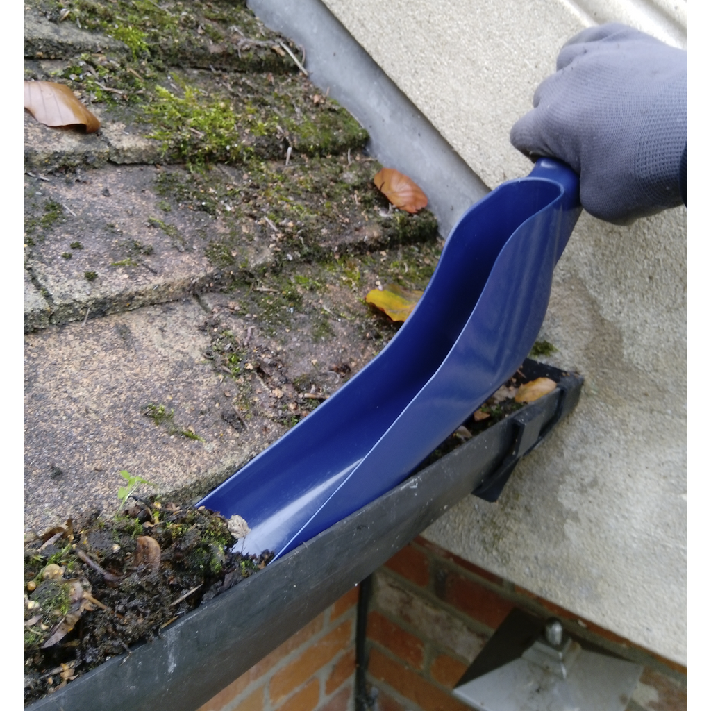 Gutter Scoop GS01