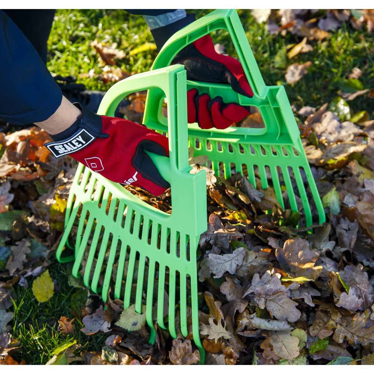 2-in-1 Rake & Leaf Grabber GTLG2