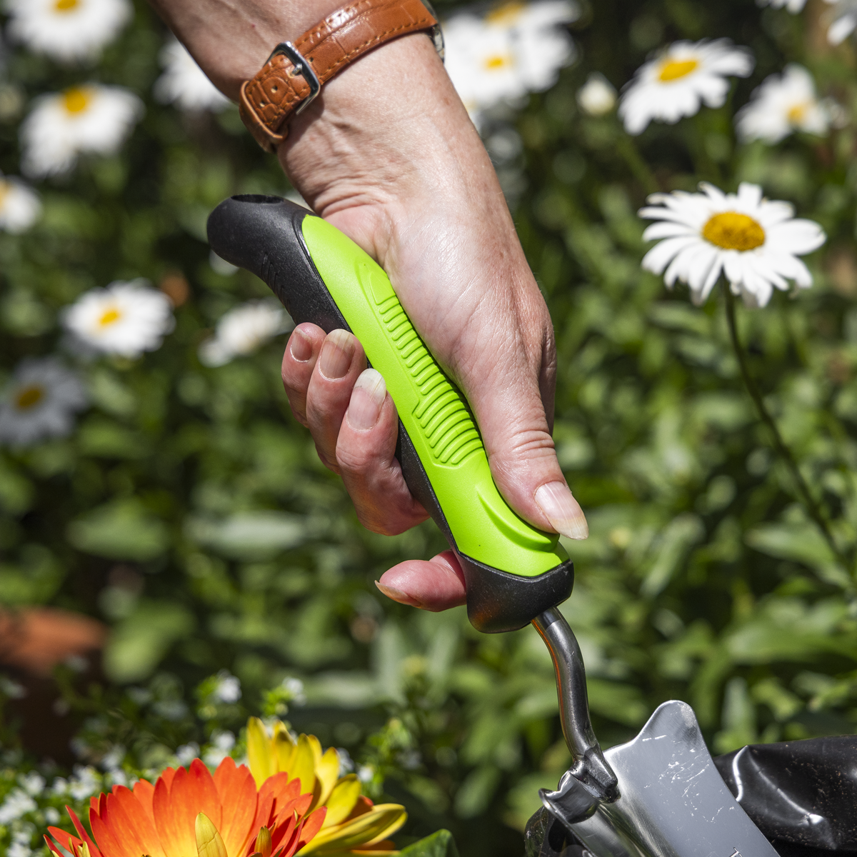 Hand Transplanter with Soft Grip Handle & Stainless Steel Blade GTSG009