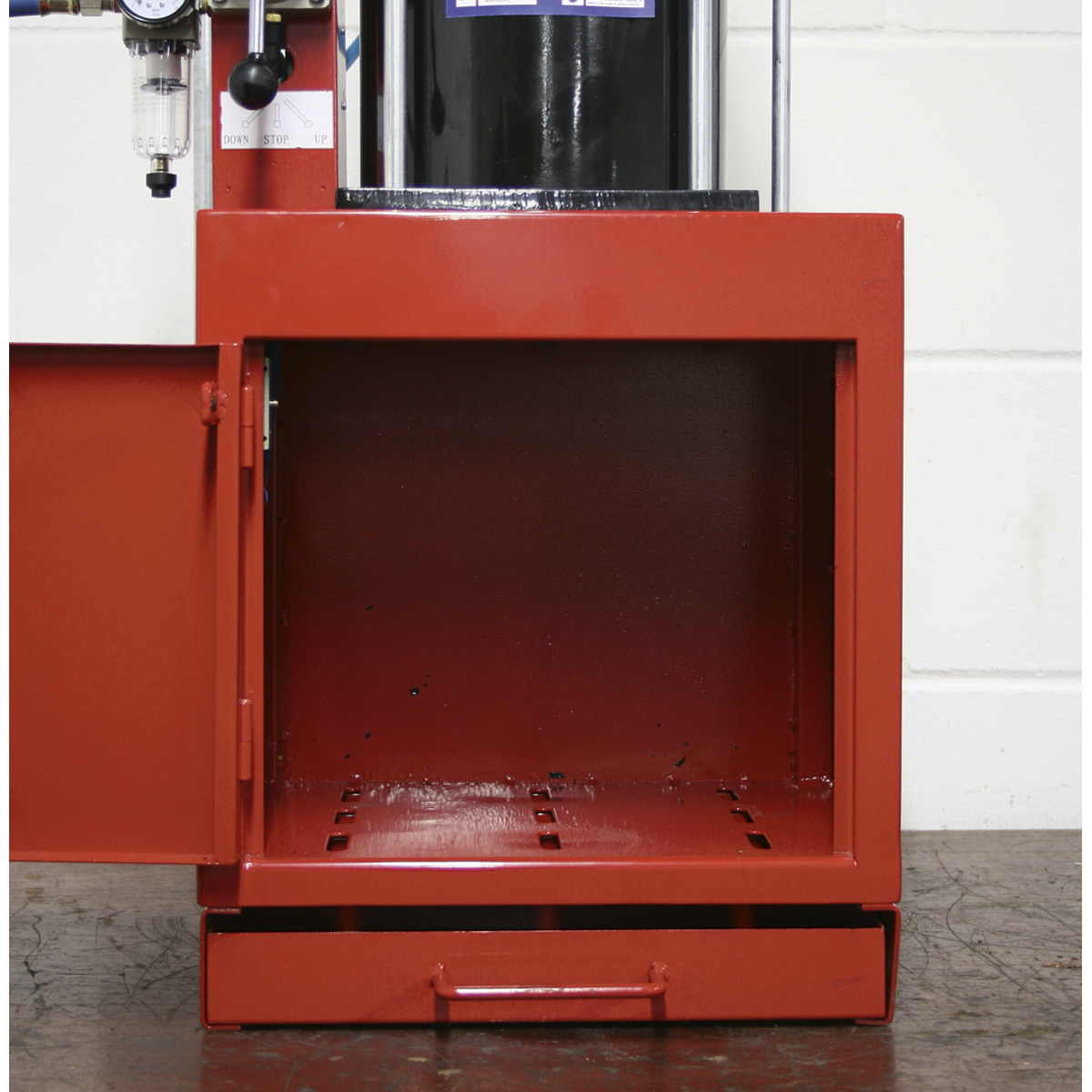 Pneumatic Paint Can Crusher 2.2 Tonne HCC08