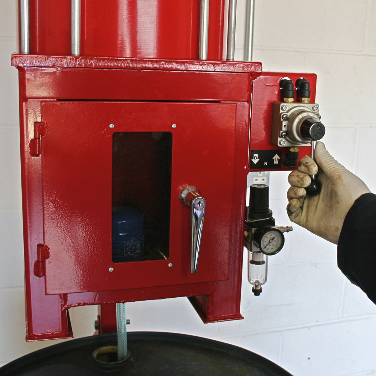 Pneumatic Oil Filter Crusher HFC08