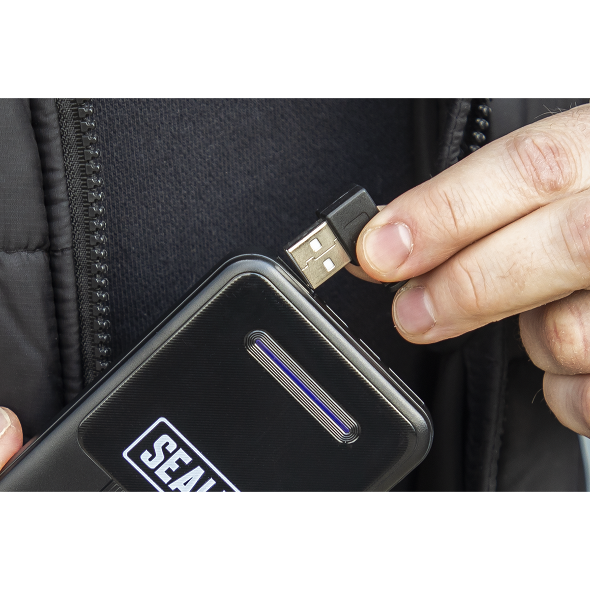 5V Heated Rain Jacket with Power Bank 20Ah - Medium HJ06KIT