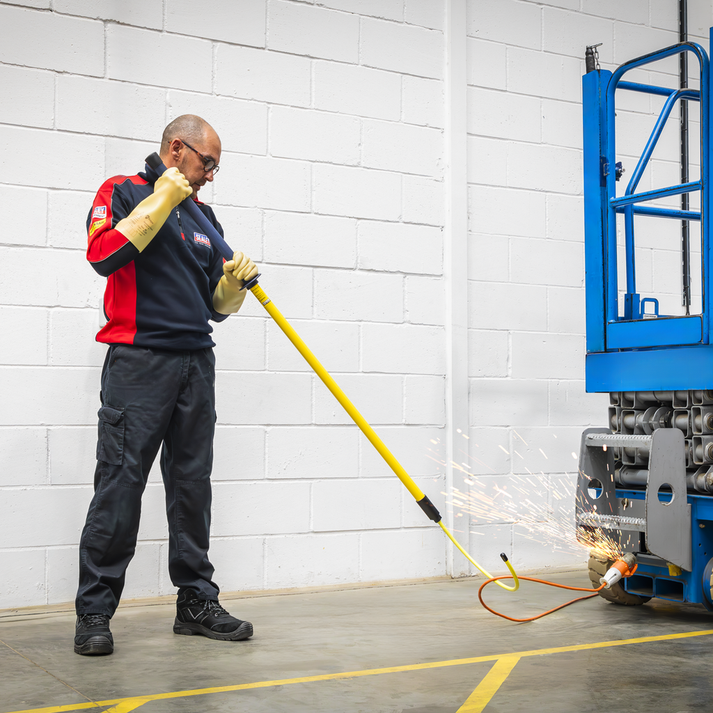 High Voltage Rescue Pole HRP45