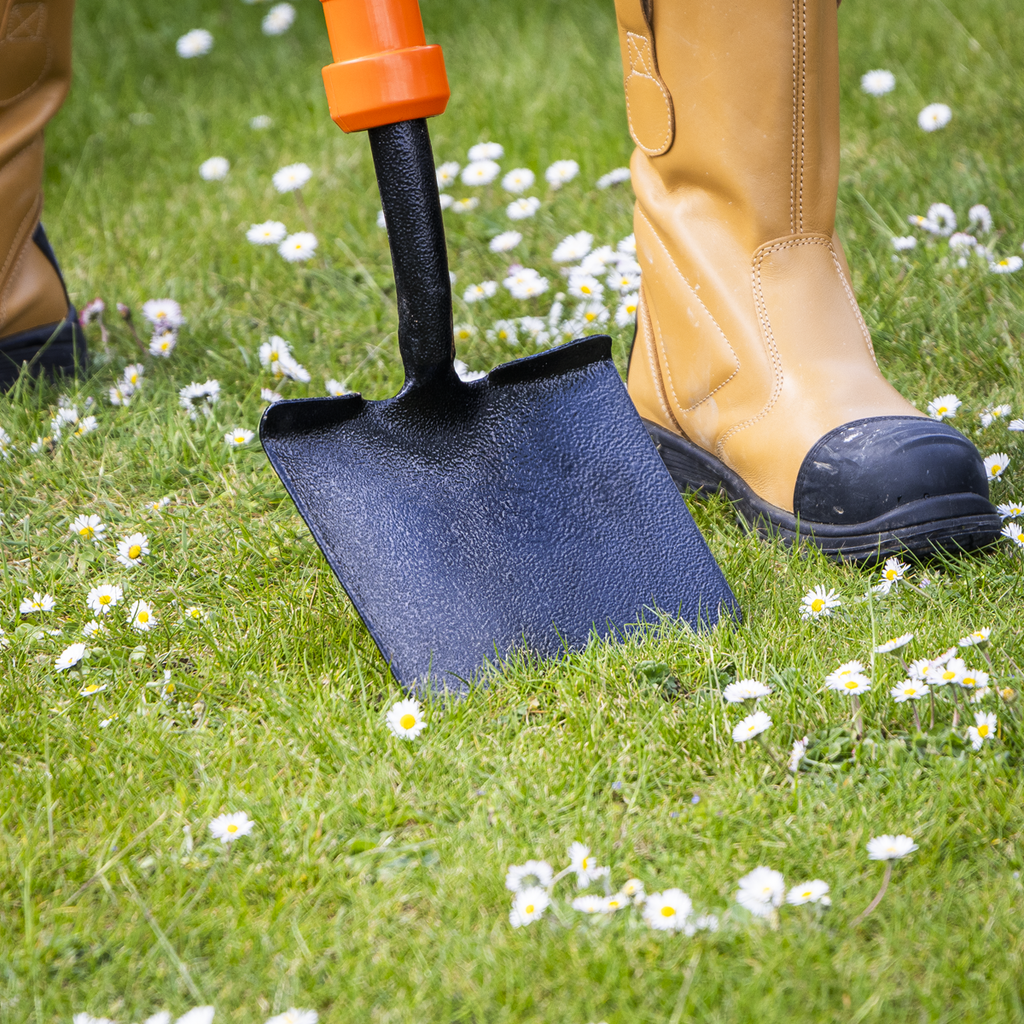 Insulated General Service Shovel HVCT07