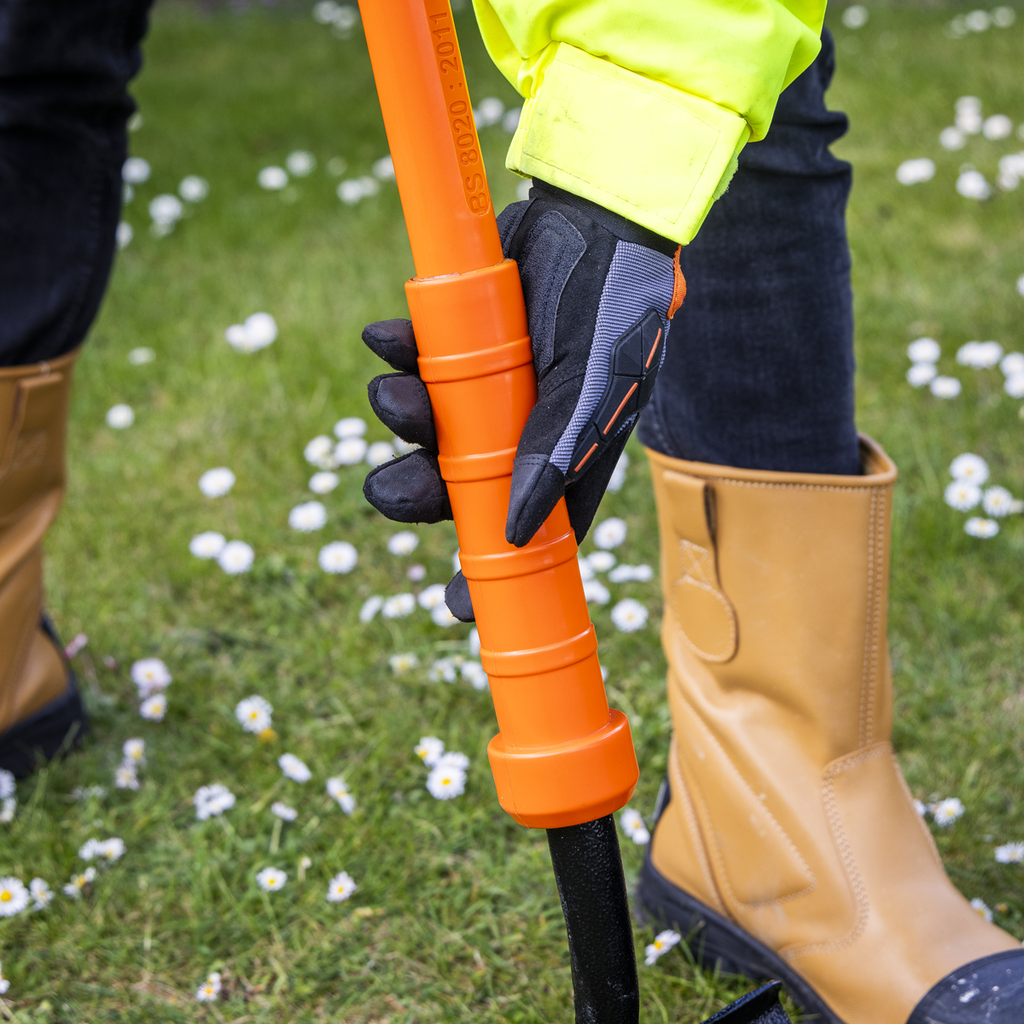 Insulated General Service Shovel HVCT07