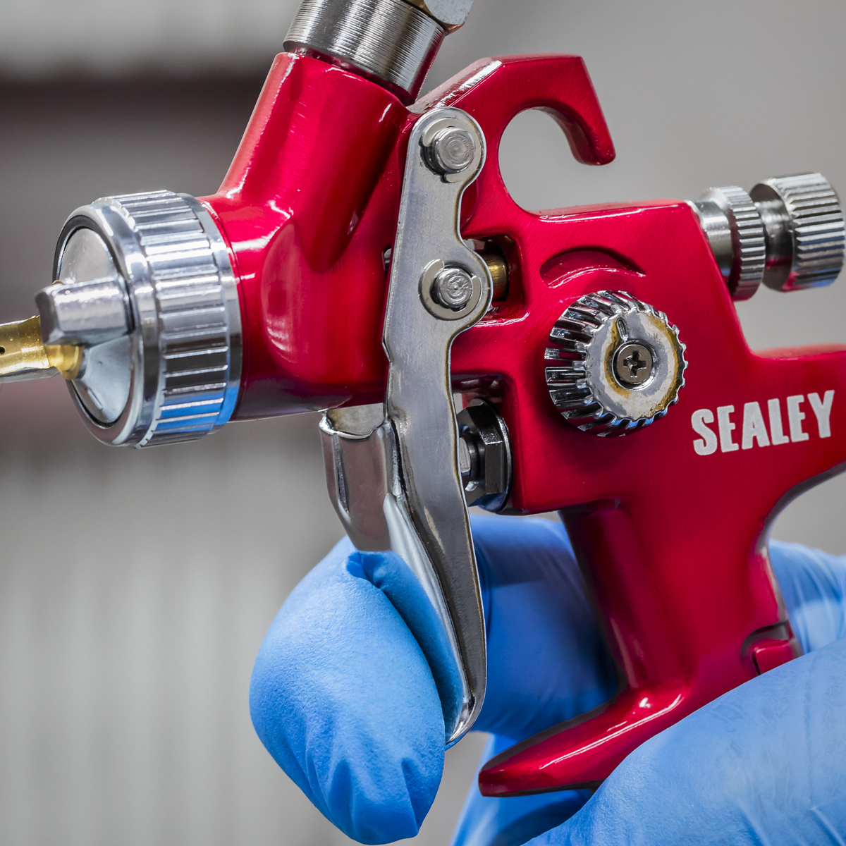 Workshop Series HVLP Gravity Feed Touch-Up Spray Gun 0.8mm Set-Up HVLP731