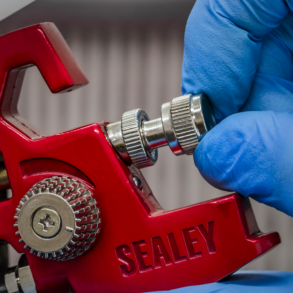 Workshop Series HVLP Gravity Feed Spray Gun 2mm Set-Up HVLP742