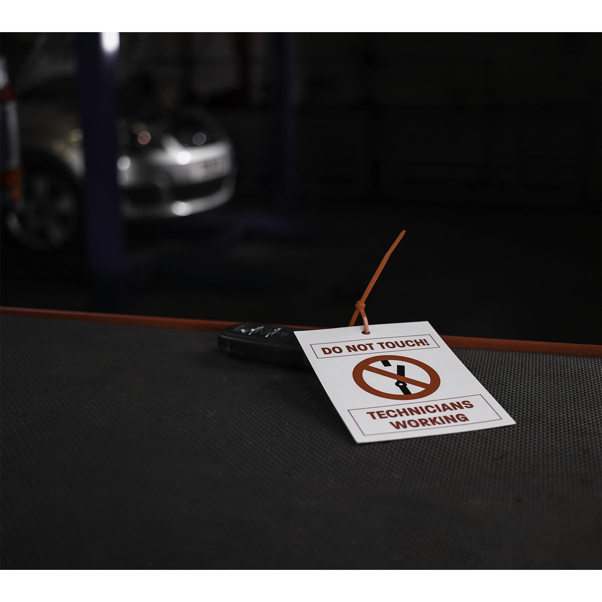 Hybrid/Electric Vehicle Keyring Warning Tag HYBRIDTAG