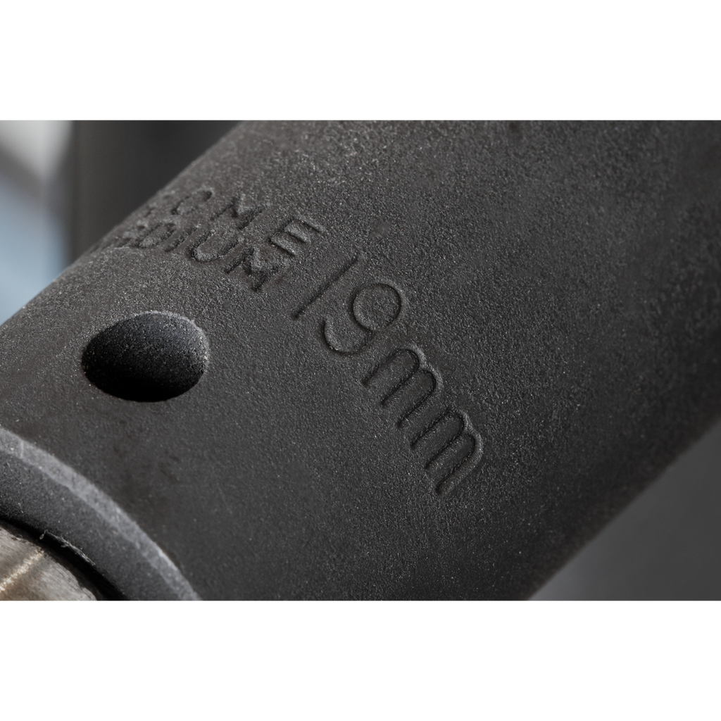 Deep Impact Socket 1/2"Sq Drive 19mm IS1219D
