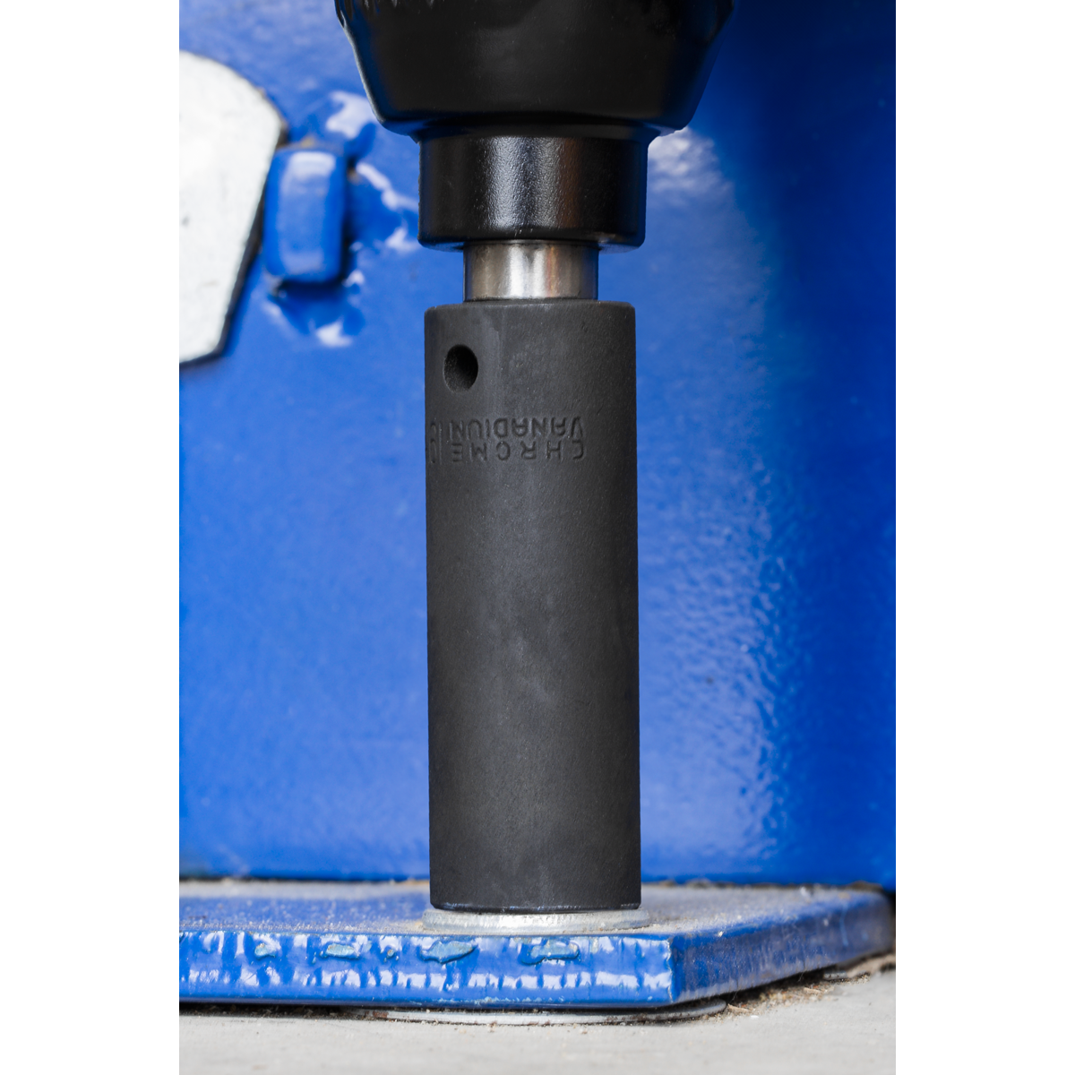 Deep Impact Socket 1/2"Sq Drive 19mm IS1219D