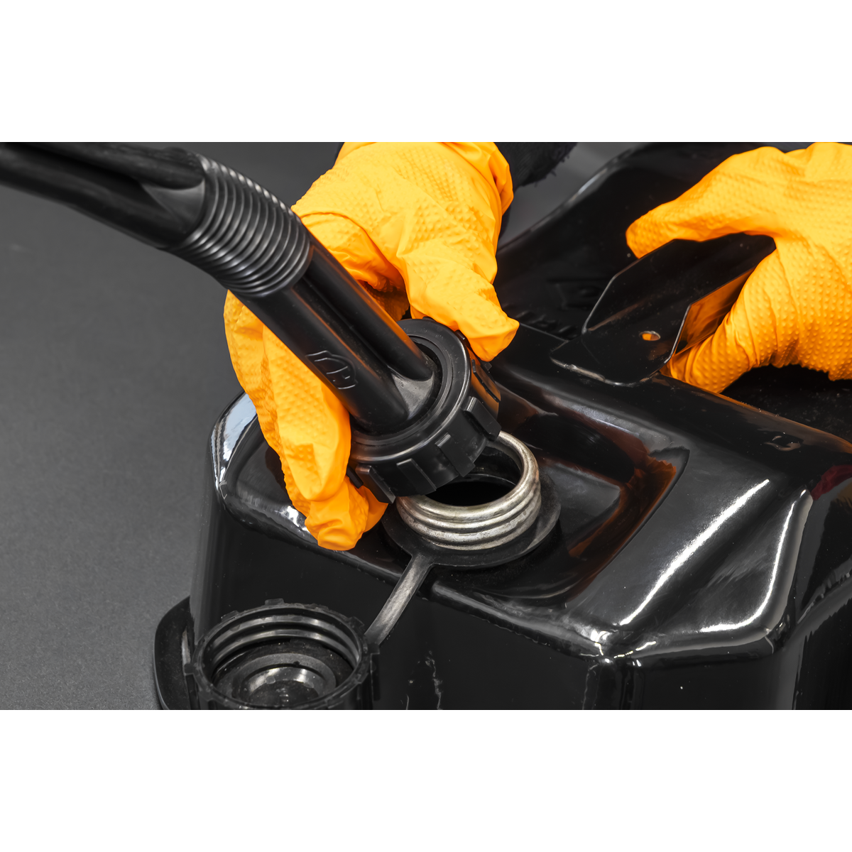 Jerry Can 10L - Black JC10RB