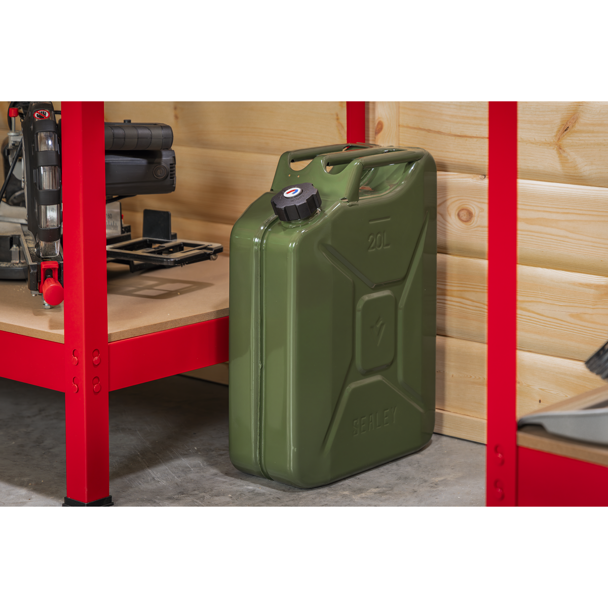 Screw Cap Metal Jerry Can 20L - Green JC20SCG