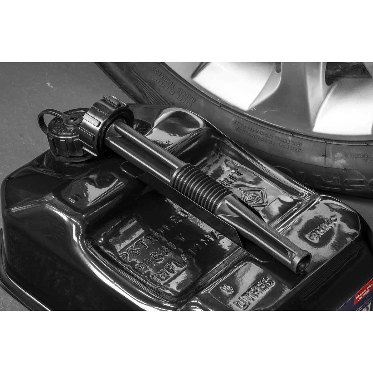 Jerry Can 5L - Black JC5RB