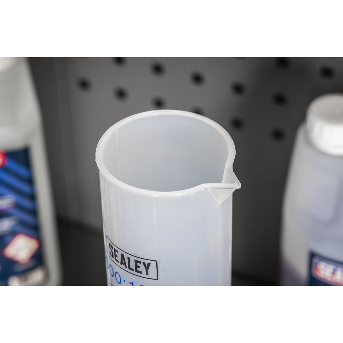 Graduated Measuring Cylinder 1000ml JMC100