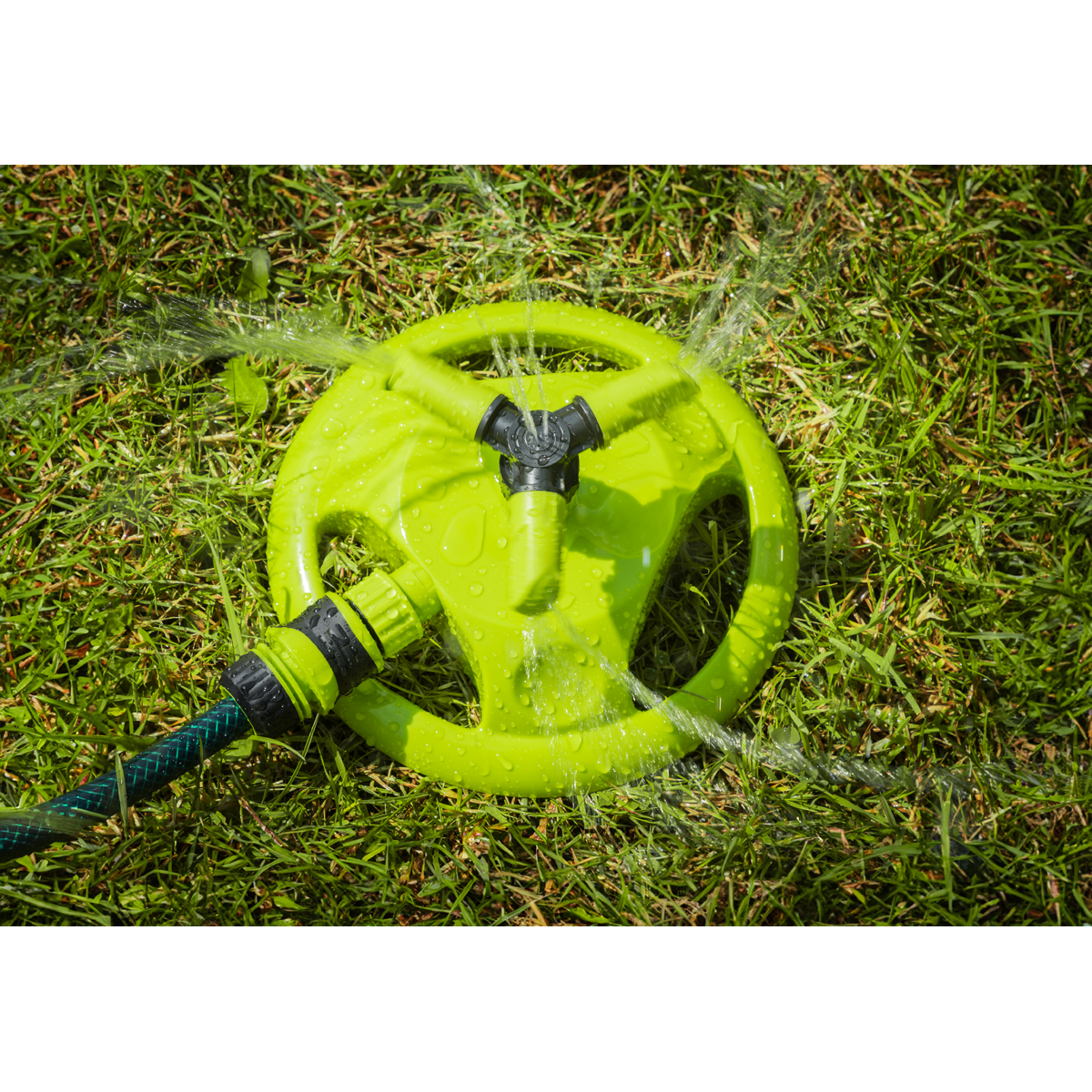 3-Arm Adjustable Rotating Garden Sprinkler JS2023