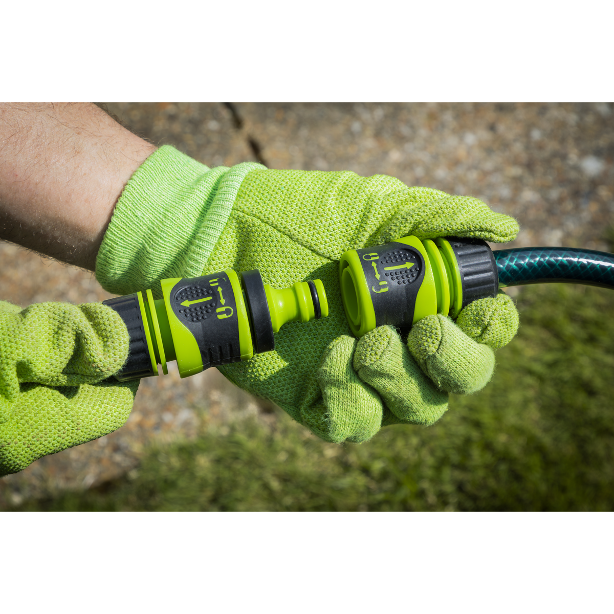 2-Way Water Hose Connector JS3026