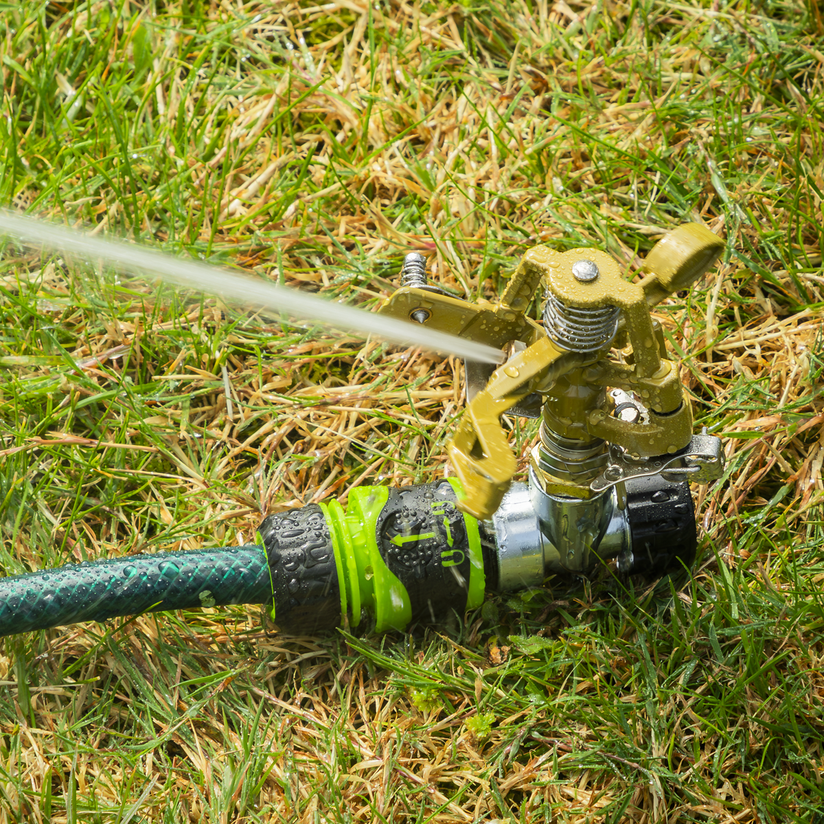Pulsating Water Sprinkler on Metal Spike JS303