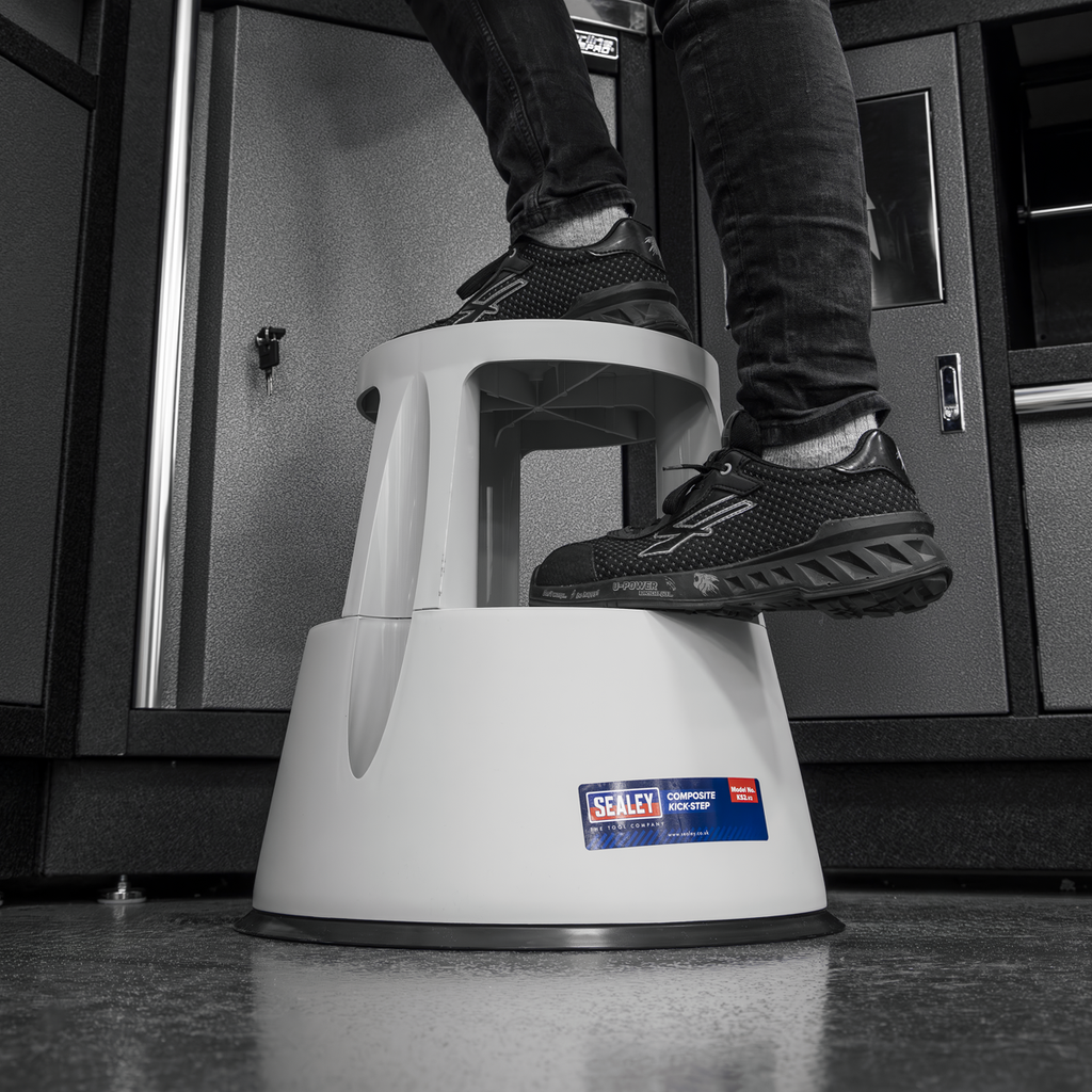Composite Kick-Step - EN 14183 KS2