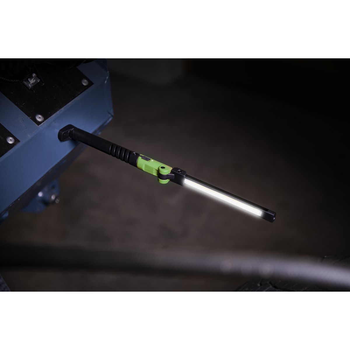 Rechargeable Slim Folding Pocket Light 2 COB & 1 SMD LED - Green LED01G