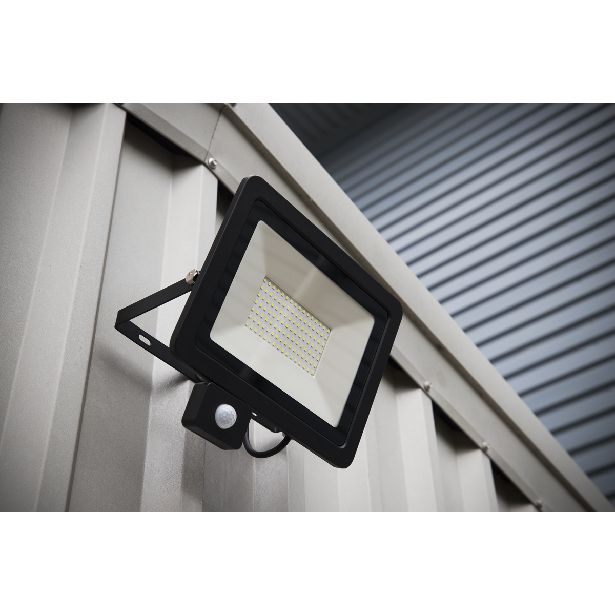Extra-Slim Floodlight with PIR Sensor 50W SMD LED LED113PIR