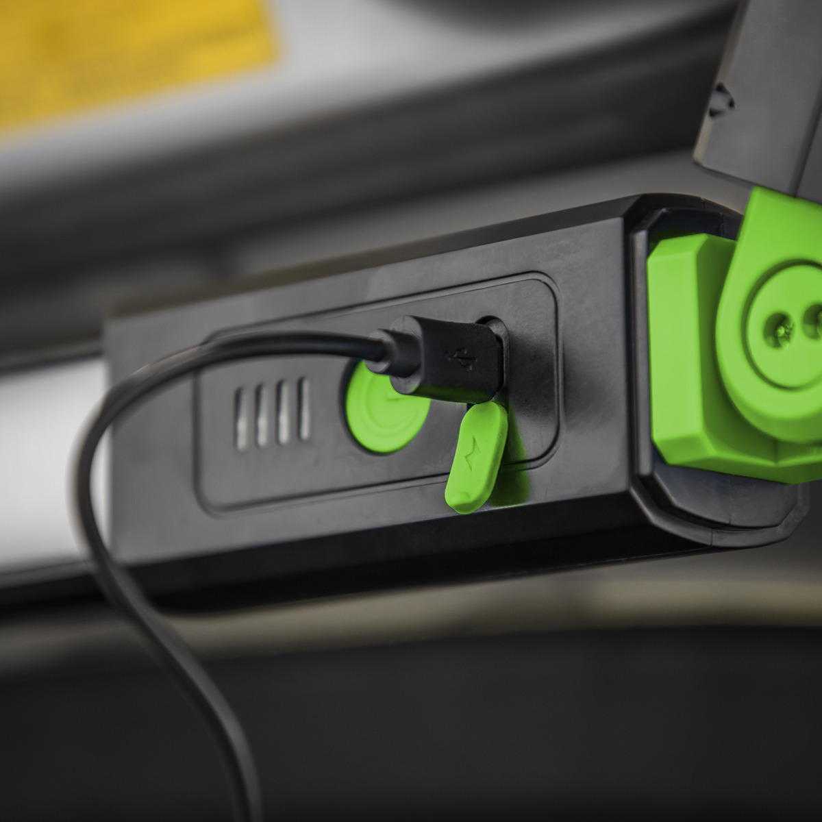 Under-Bonnet Rechargeable Light 13W SMD LED LED139