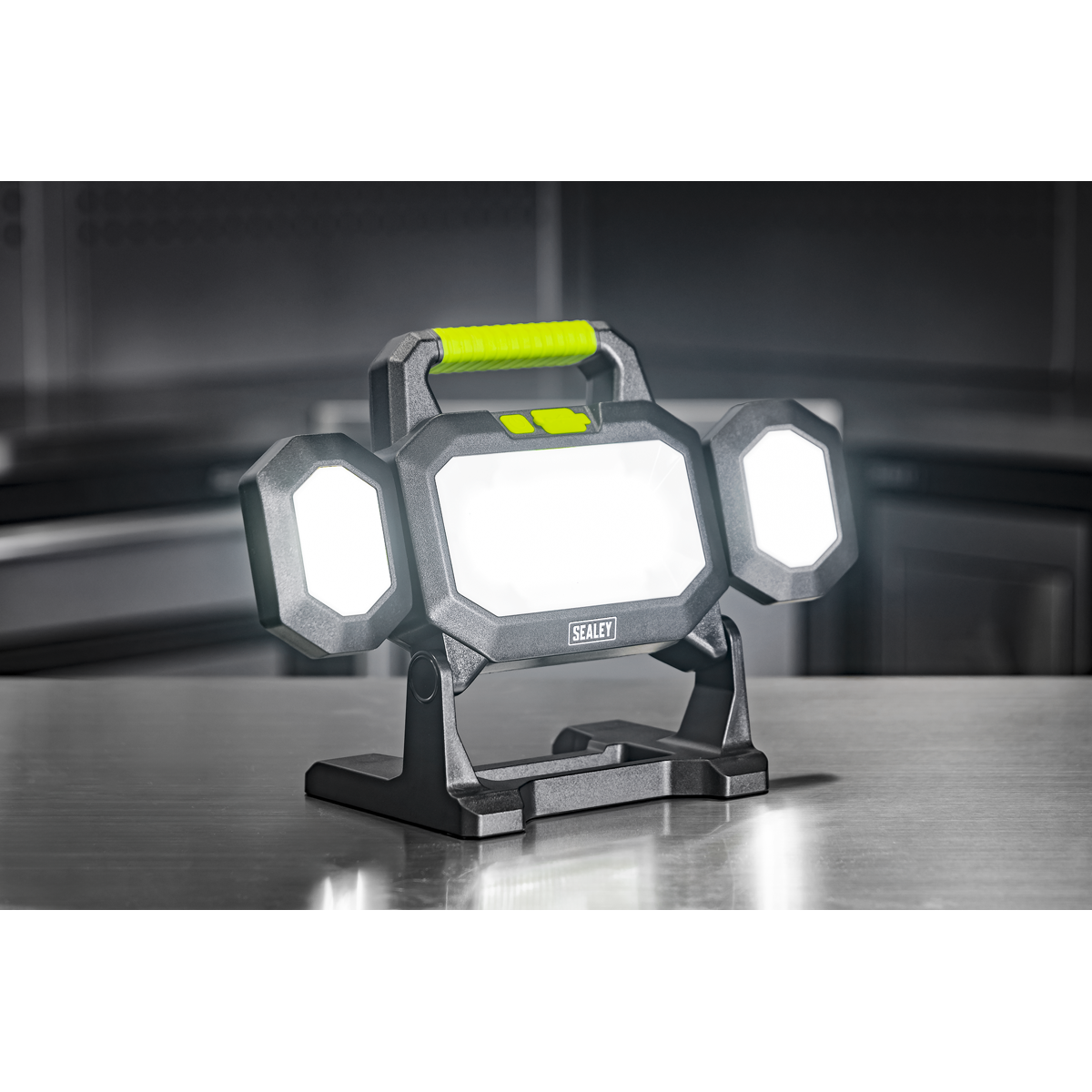 Rechargeable Flexible Floodlight 31W & 26W COB LED LED18WFL
