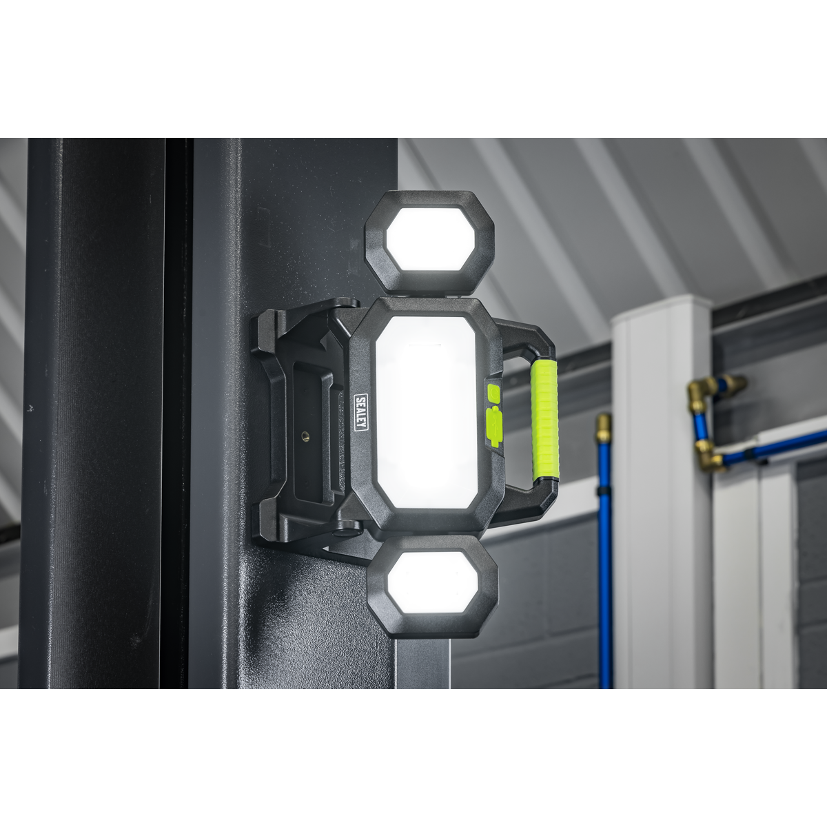 Rechargeable Flexible Floodlight 31W & 26W COB LED LED18WFL