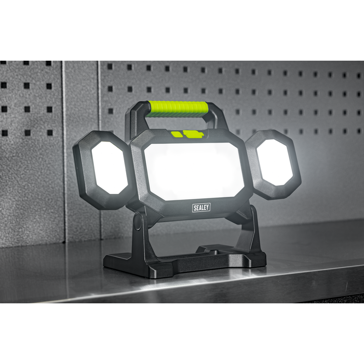 Rechargeable Flexible Floodlight 31W & 26W COB LED LED18WFL