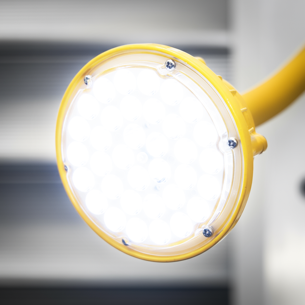 Loading Bay Floodlight with Flexible Arm 20W SMD LED LED20WDL