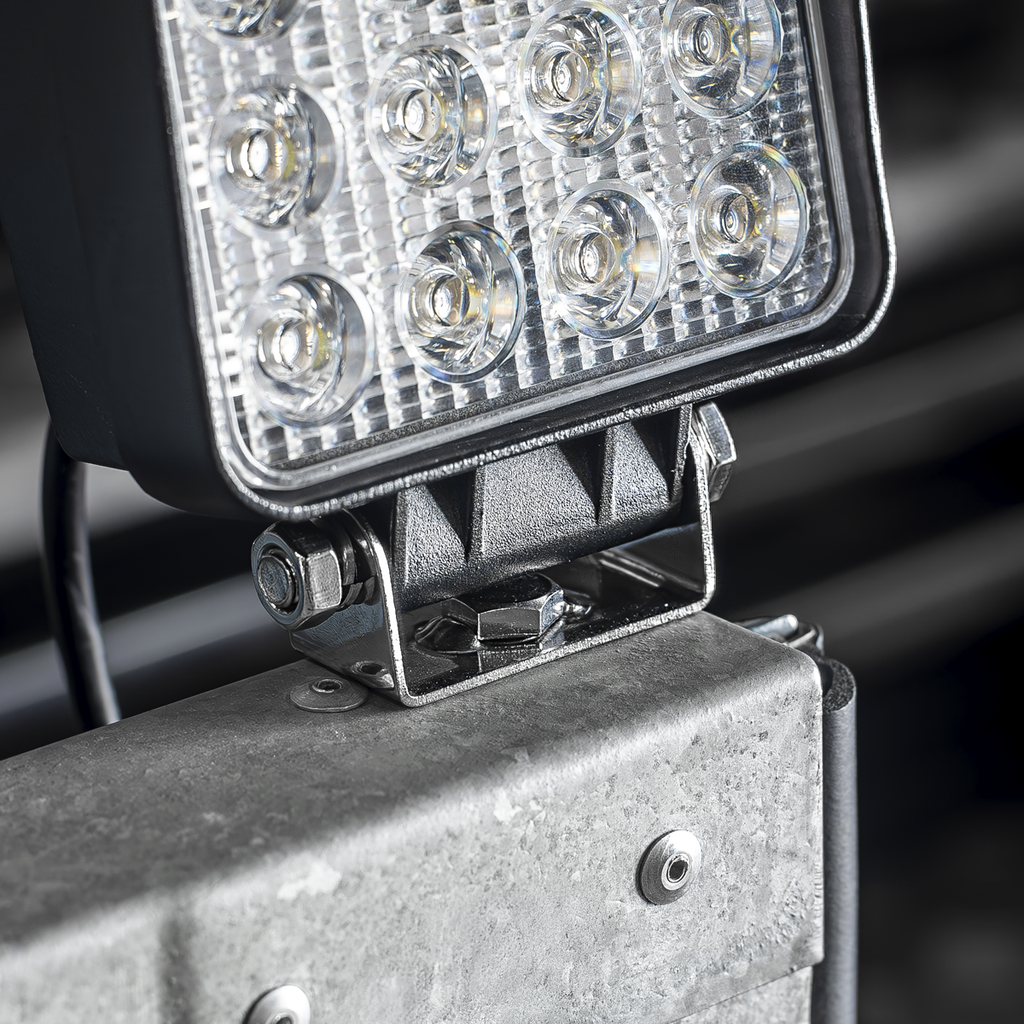 Mini Square Worklight with Adjustable Bracket 15W SMD LED LED2S