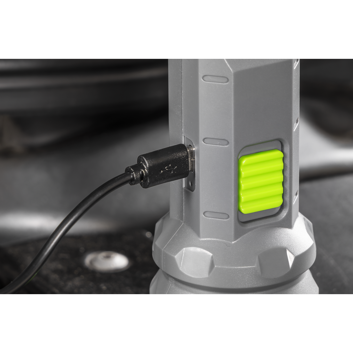 Rechargeable Dual Mode Hand Torch 3W & 2W COB LED LED302