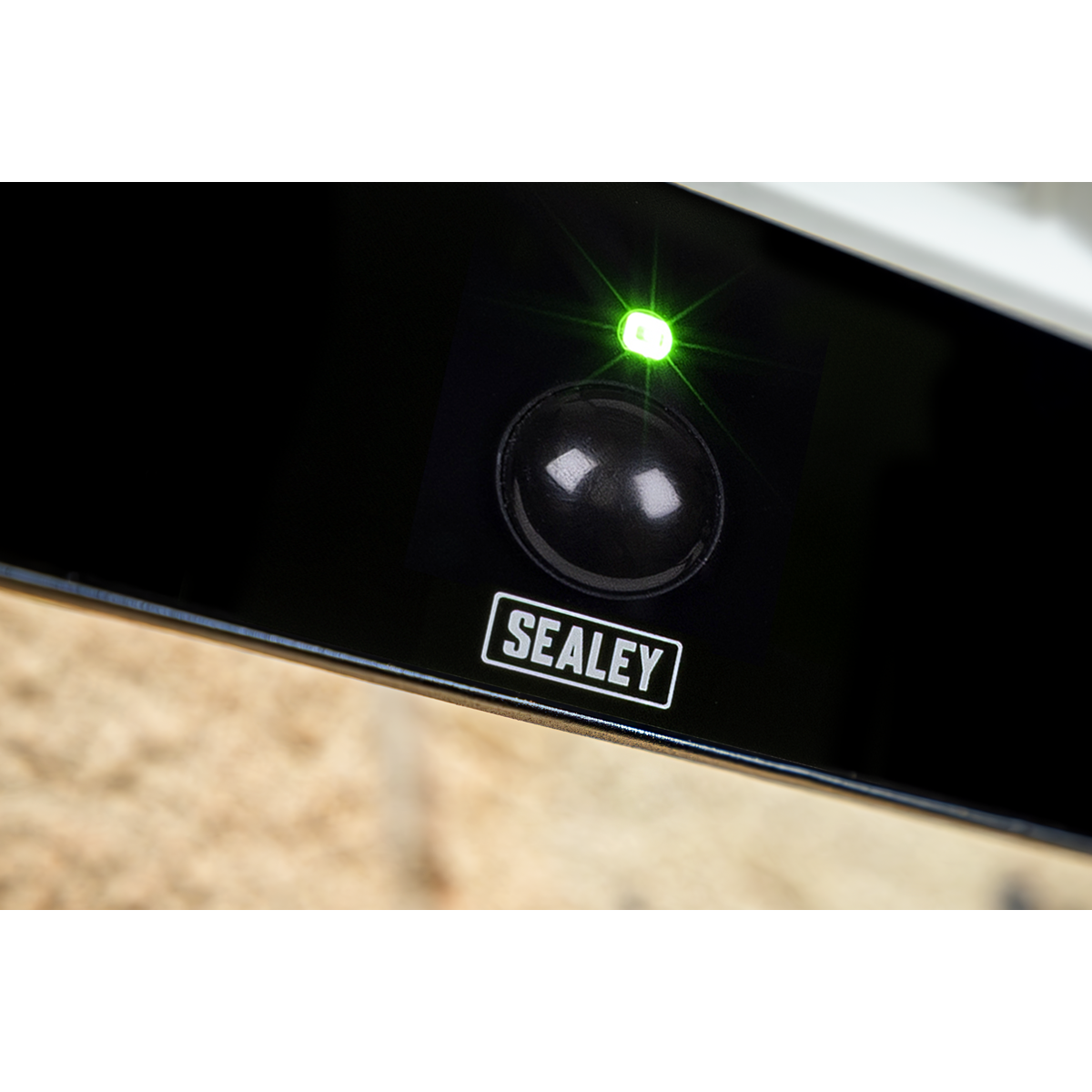 30W SMD LED Extra-Slim Solar Floodlight with Wall Bracket LED30S