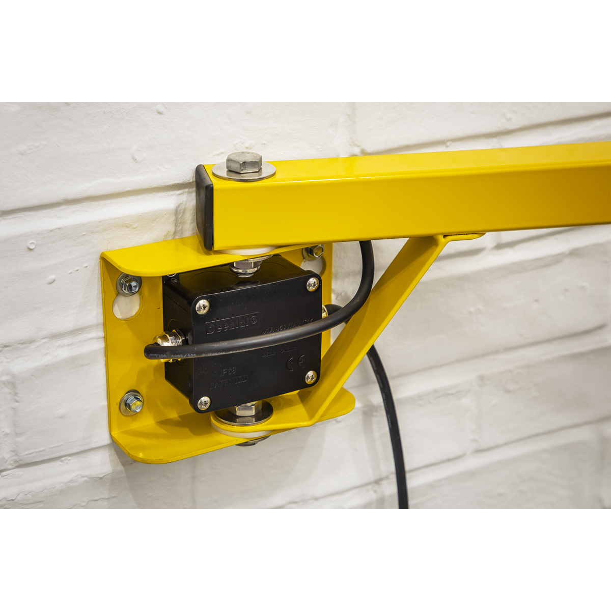 Loading Bay Floodlight 30W SMD LED LED30WDL