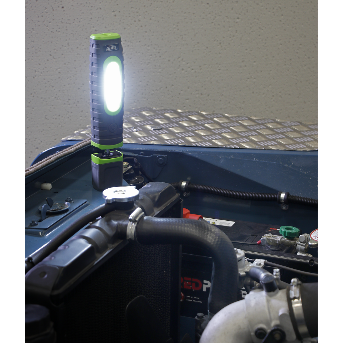 Rechargeable 360° Inspection Light 15W & 3W SMD LED - Green LED3606G