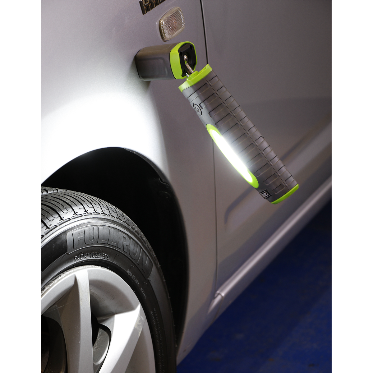Rechargeable 360° Inspection Light 15W & 3W SMD LED - Green LED3606G