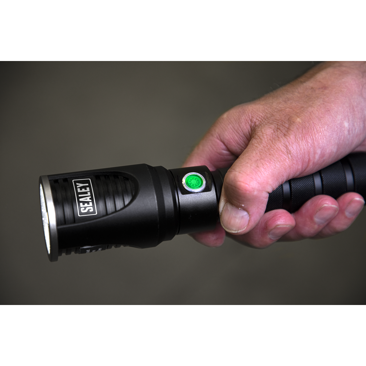 Rechargeable Aluminium Torch with Adjustable Focus 5W SMD LED LED4491