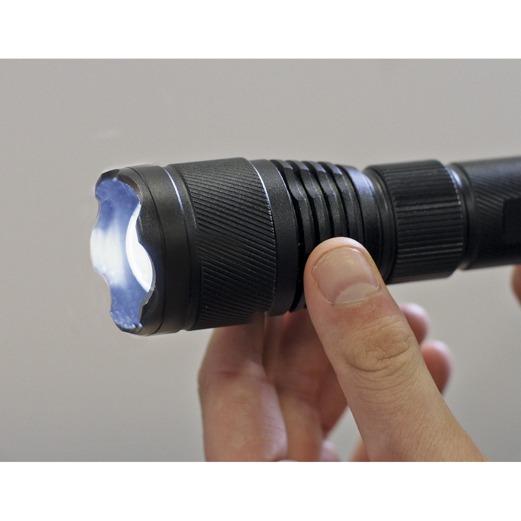 Rechargeable Aluminium Torch with Adjustable Focus 10W SMD LED LED449