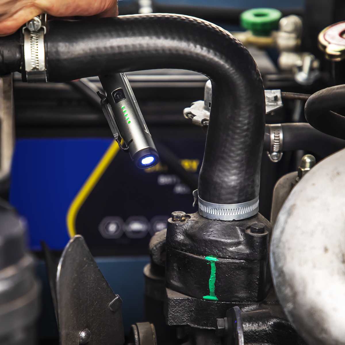 Rechargeable UV Penlight Torch with Laser Pointer 5W COB & 3W SMD LED LED450UV