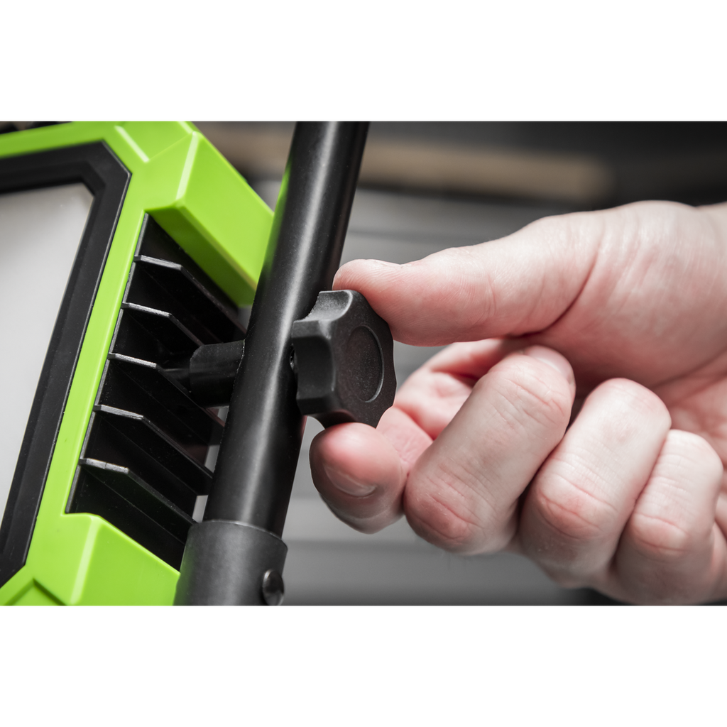 Portable Floodlight 50W SMD LED 230V LED50WL