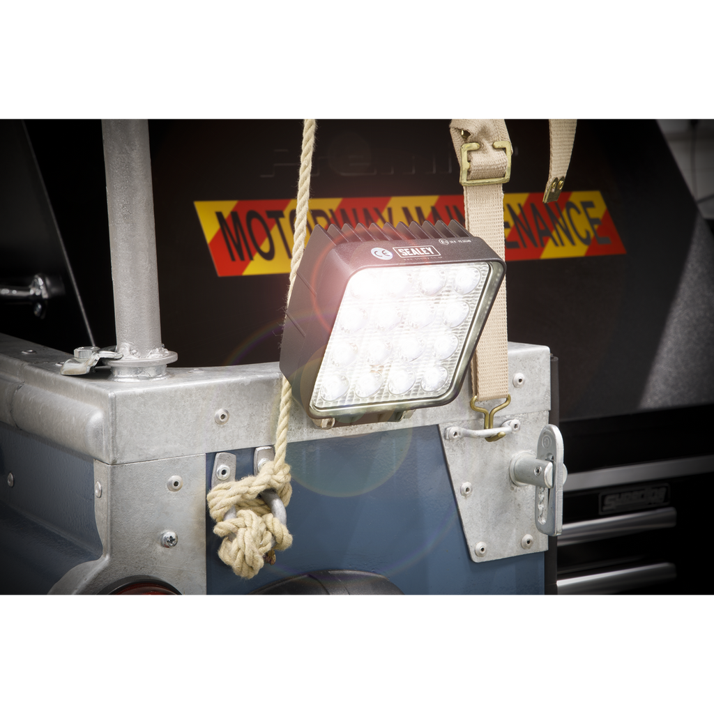 Square Worklight with Adjustable Bracket 48W SMD LED LED5S