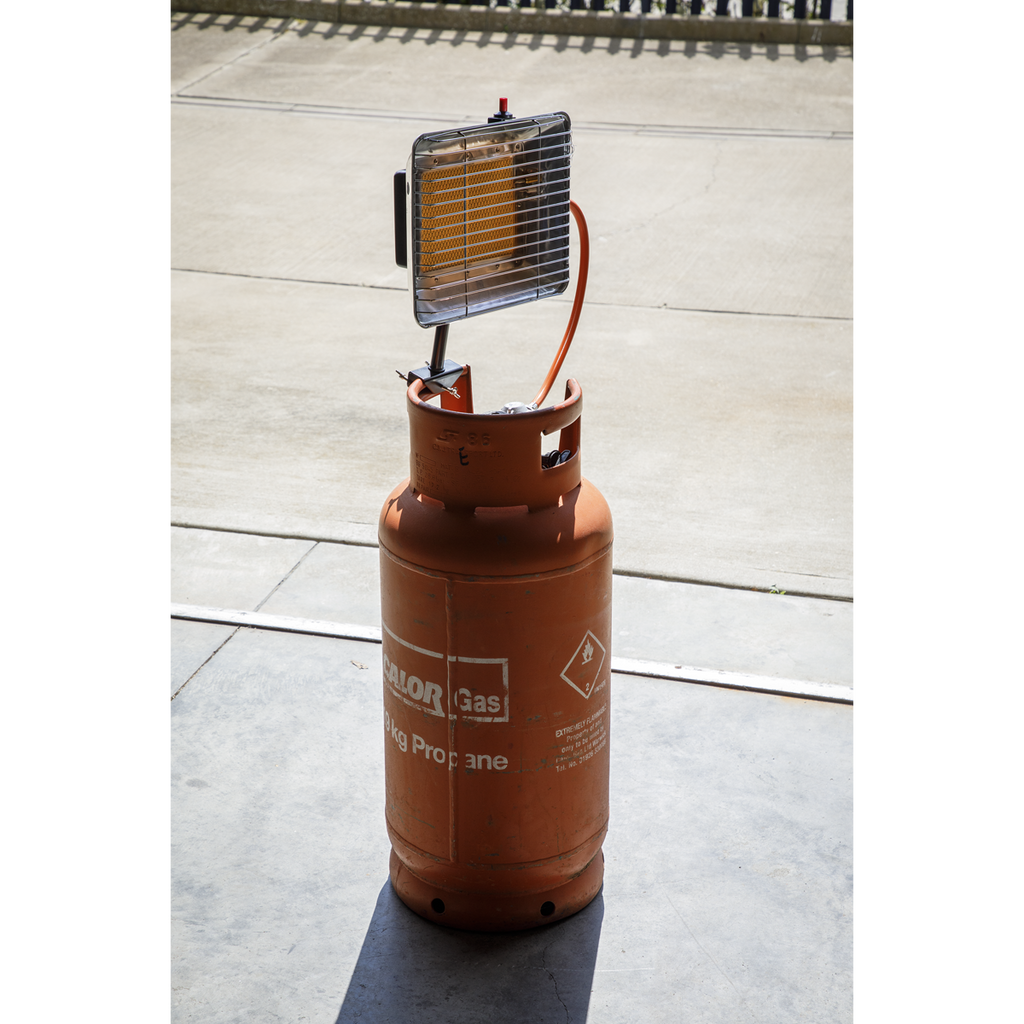 Bottle Mounting Propane Heater 14,330Btu/hr LP13