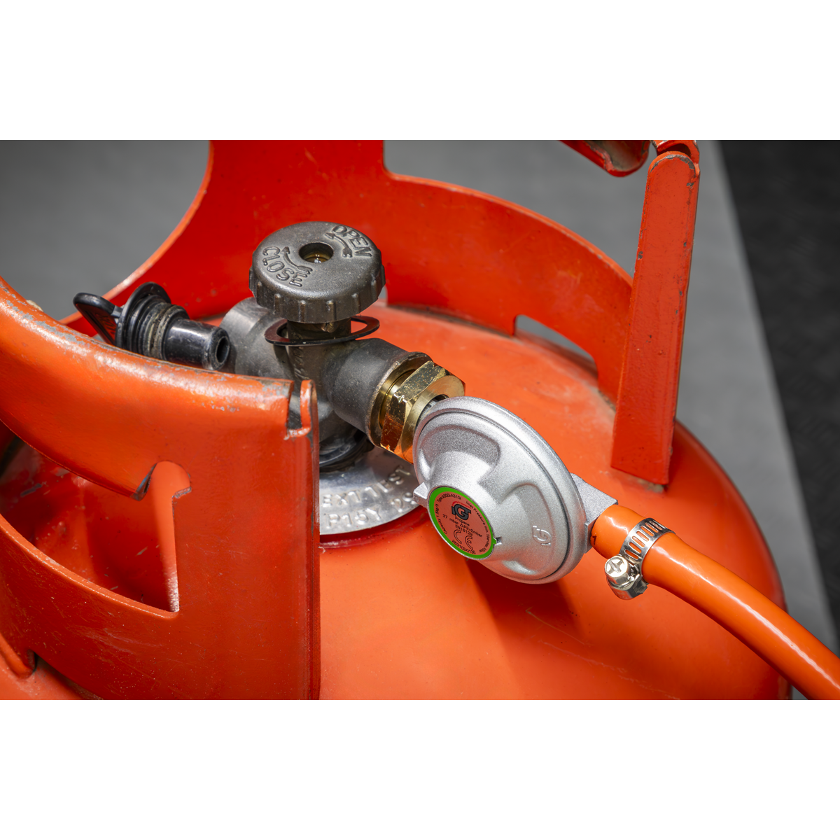 Propane Heater with Stand 14,330Btu/hr LP14