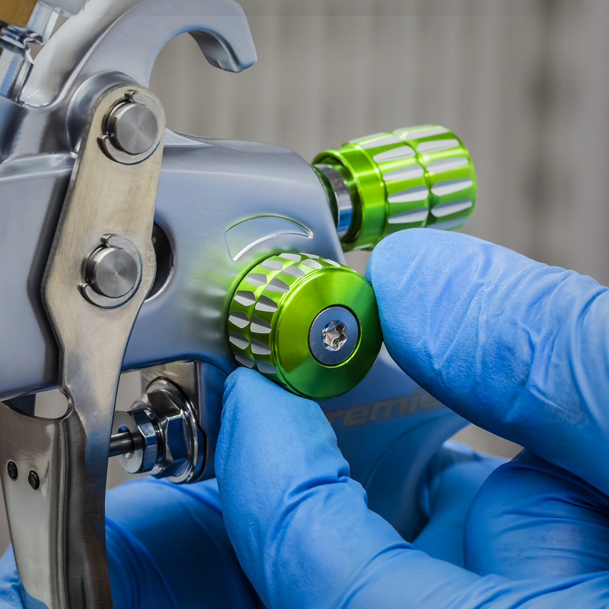 Professional LVLP Gravity Feed Spray Gun 1.4mm Set-Up LVLP01