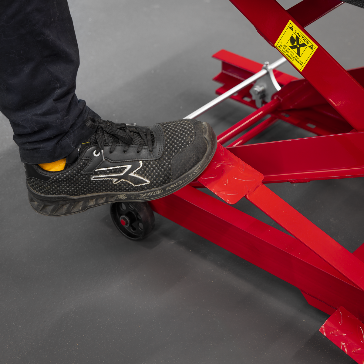 Hydraulic Motorcycle Lift 363kg Capacity MC365